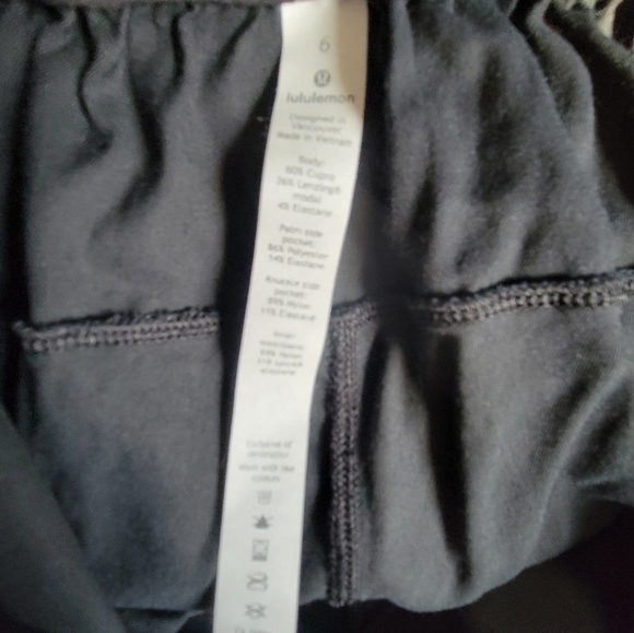 Lululemon Dynamic Days Pant Size 6. - Picture 6 of 8